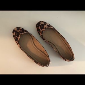 Old Navy Round Toe Flats